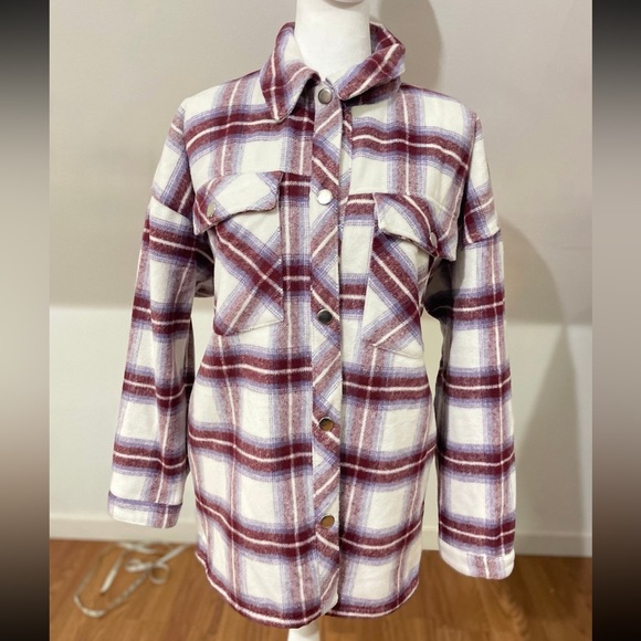 Forever 21 Women's Outerwear Plaid Shacket Jacket Cream/Multi NEW - Picture 1 of 7